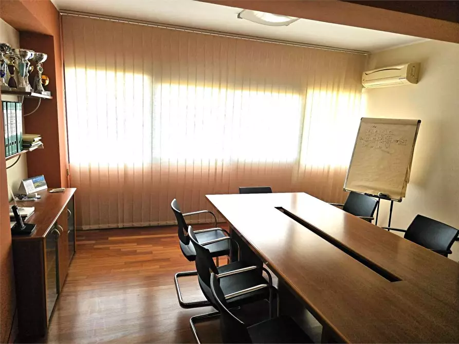 Immagine 8 di Ufficio in vendita  in CONTRADA TARGIA a Siracusa