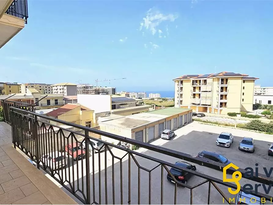 Immagine 6 di Quadrilocale in vendita  in VIA MONTEFORTE  42 a Siracusa