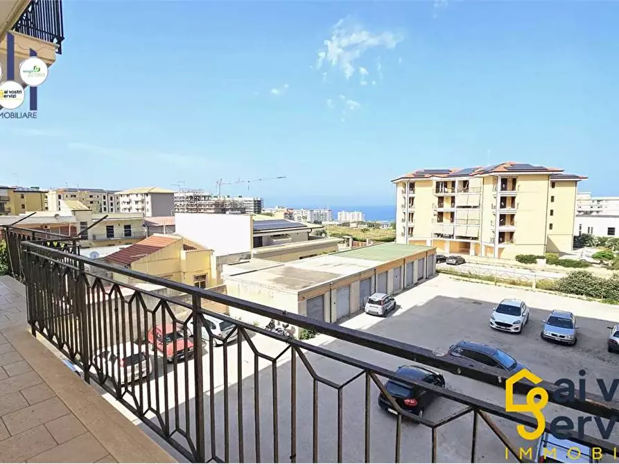 Immagine 6 di Quadrilocale in vendita  in VIA MONTEFORTE  42 a Siracusa