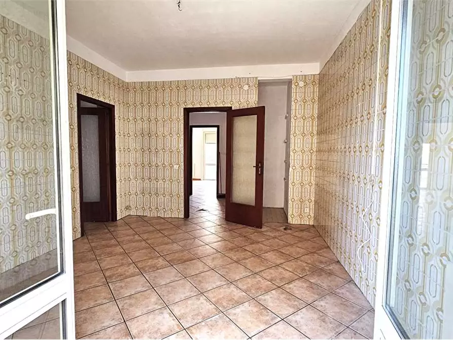 Immagine 9 di Quadrilocale in vendita  in VIA MONTEFORTE  42 a Siracusa