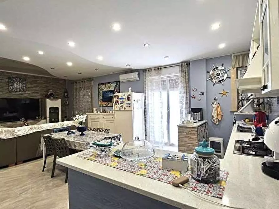 Immagine 3 di Quadrilocale in vendita  in PRESSI S. DI MARIA a Siracusa