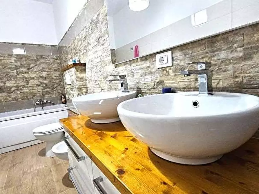 Immagine 6 di Quadrilocale in vendita  in PRESSI S. DI MARIA a Siracusa