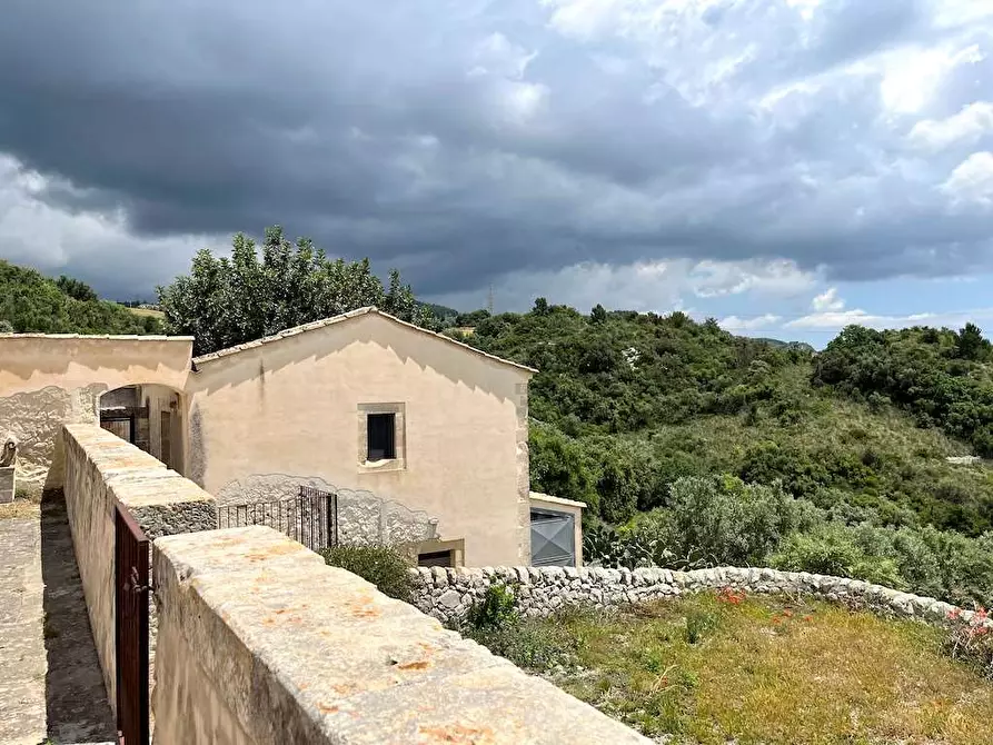 Immagine 1 di Rustico / casale in vendita  a Noto