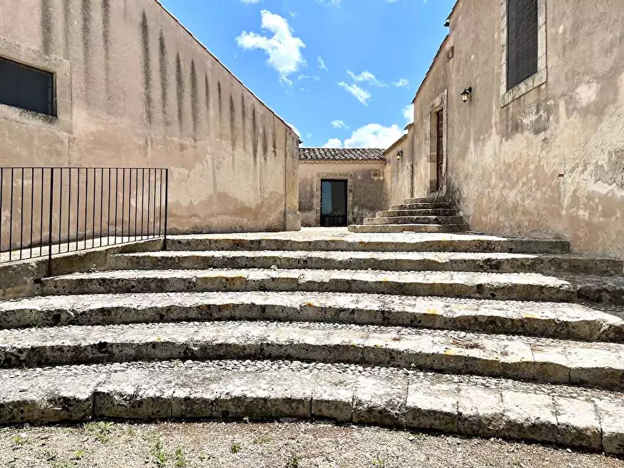 Immagine 22 di Rustico / casale in vendita  a Noto