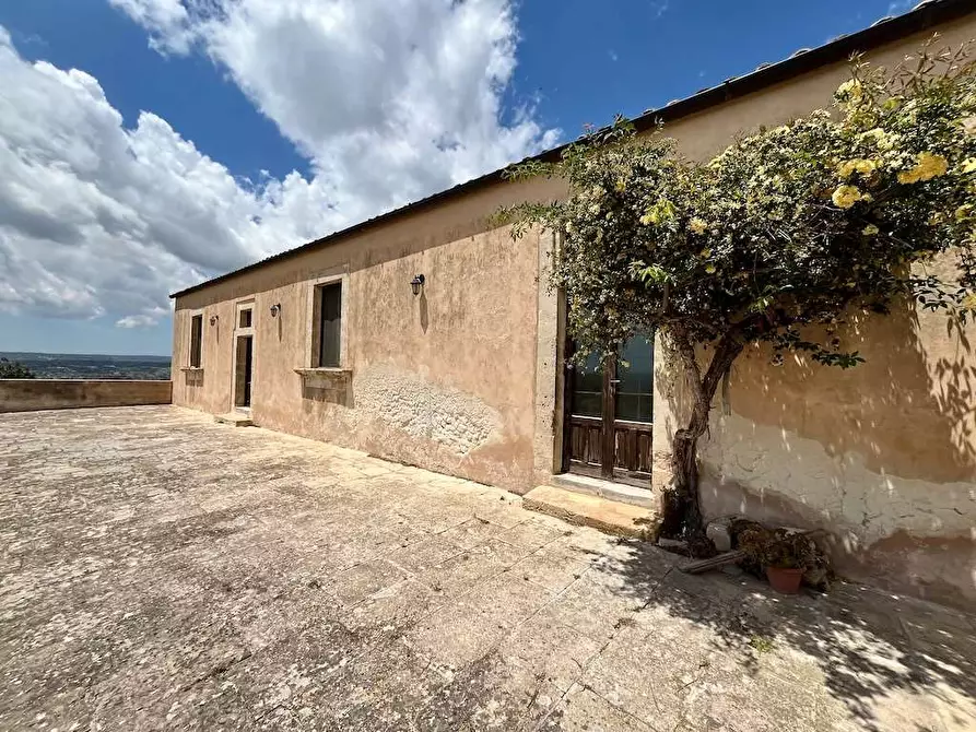 Immagine 25 di Rustico / casale in vendita  a Noto