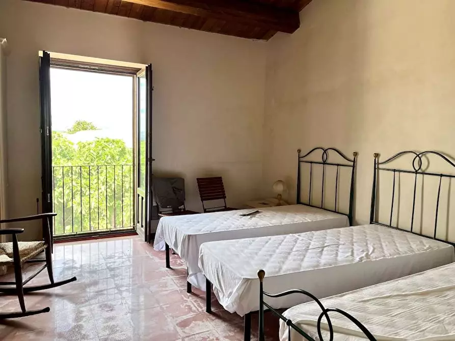 Immagine 41 di Rustico / casale in vendita  a Noto