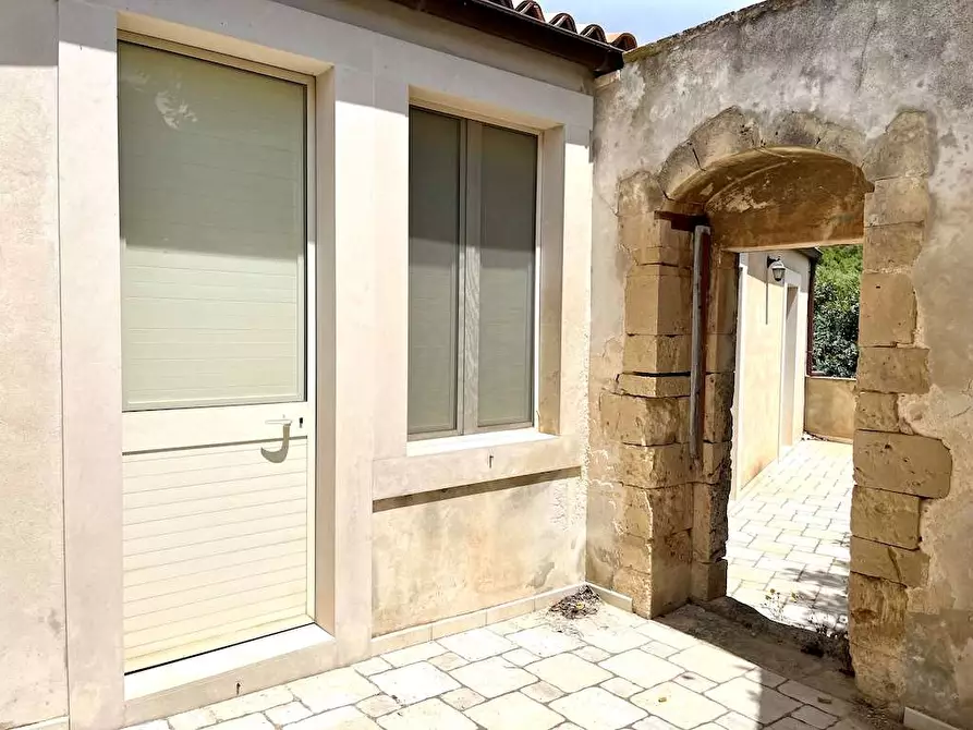 Immagine 47 di Rustico / casale in vendita  a Noto