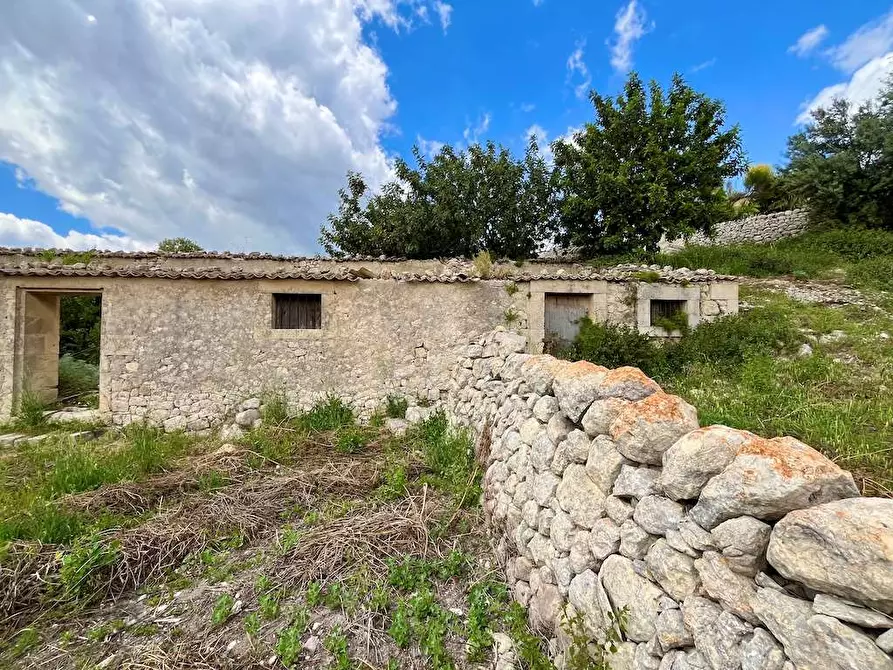 Immagine 63 di Rustico / casale in vendita  a Noto