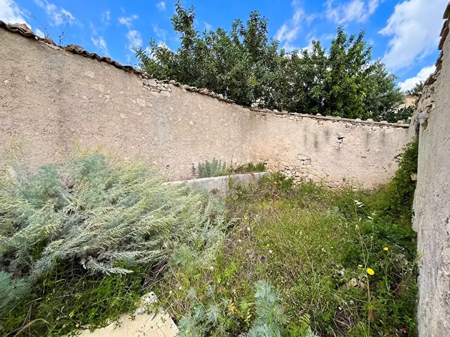 Immagine 64 di Rustico / casale in vendita  a Noto