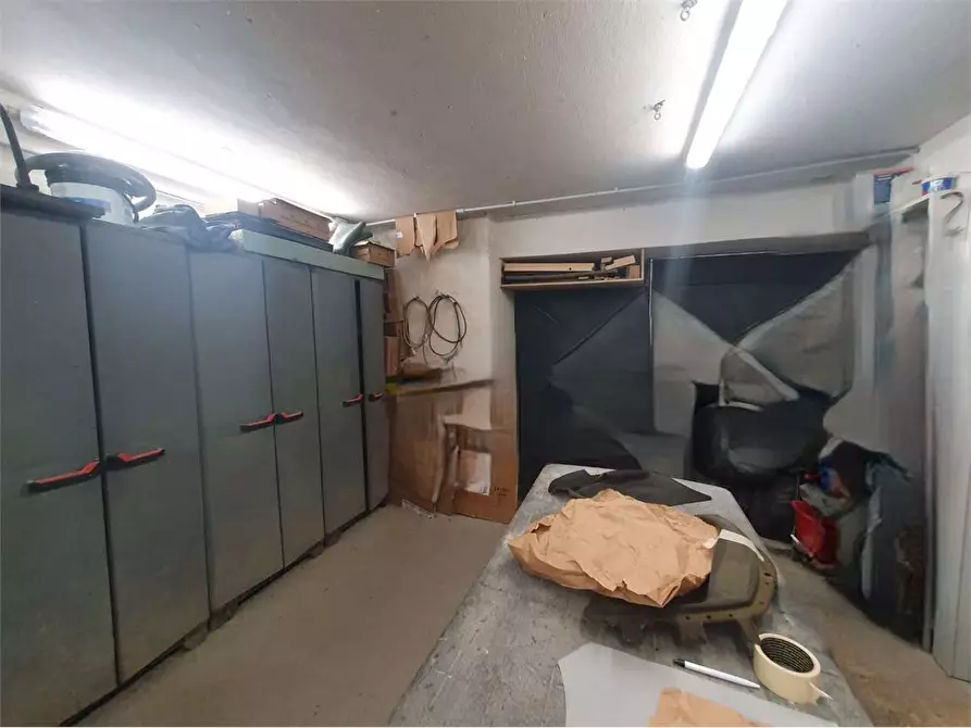 Immagine 4 di Garage in vendita  in Via Montorsoli a Siracusa