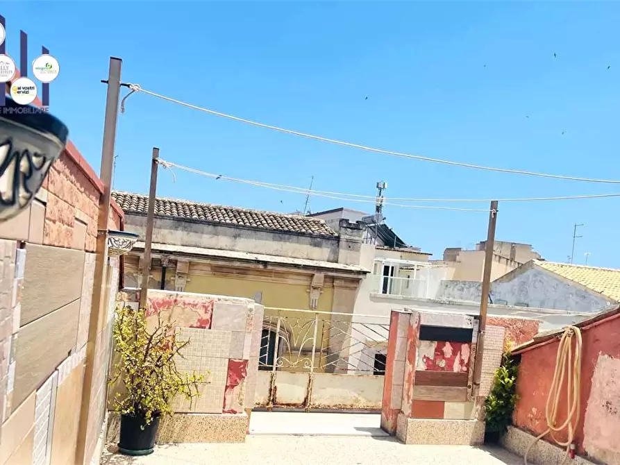 Immagine 9 di Bilocale in vendita  in BORGATA a Siracusa