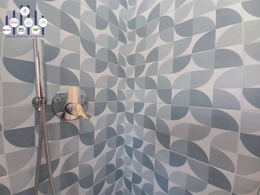 Immagine 9 di Appartamento in vendita  a Siracusa