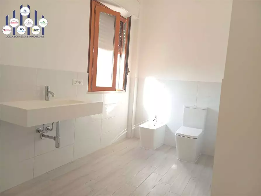 Immagine 15 di Appartamento in vendita  a Siracusa