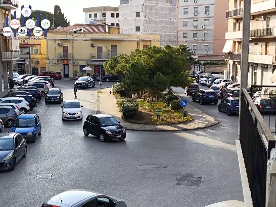 Immagine 47 di Appartamento in vendita  a Siracusa