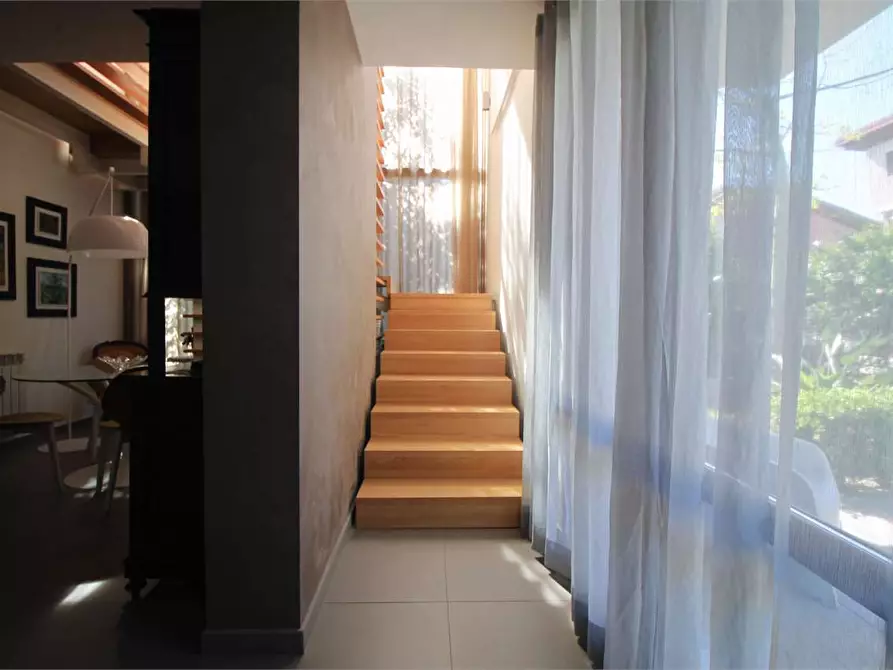 Immagine 12 di Villa in vendita  in Via Mons. Inserra a Siracusa