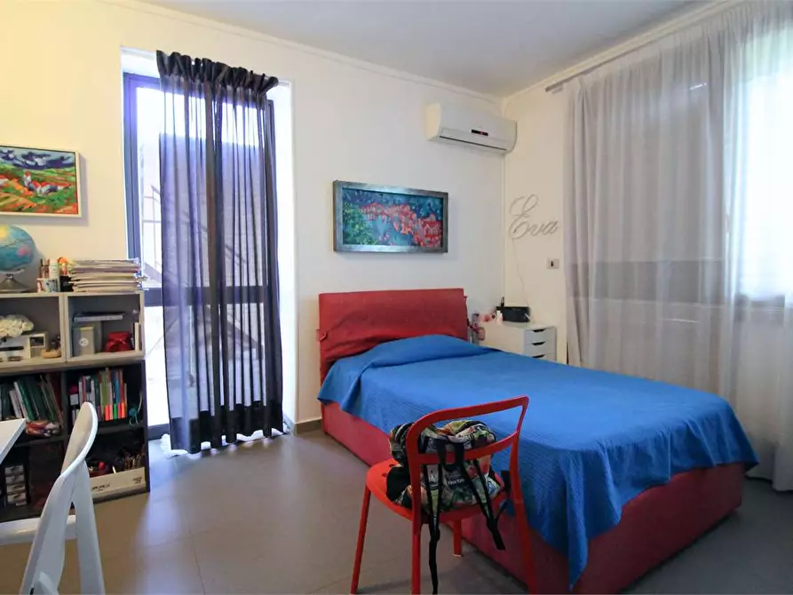 Immagine 22 di Villa in vendita  in Via Mons. Inserra a Siracusa