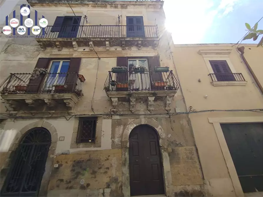 Immagine 2 di Appartamento in vendita  a Siracusa