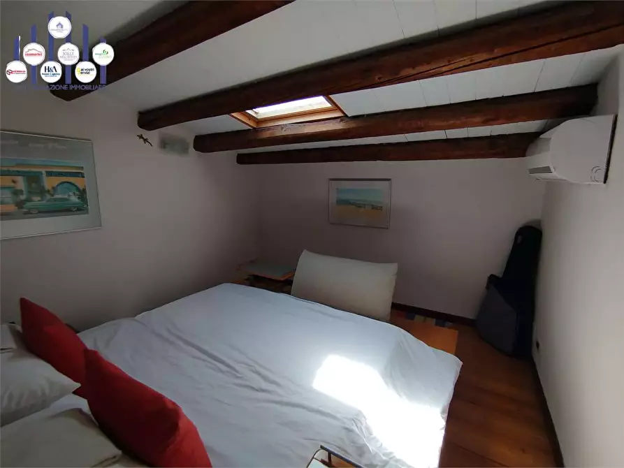 Immagine 31 di Appartamento in vendita  a Siracusa