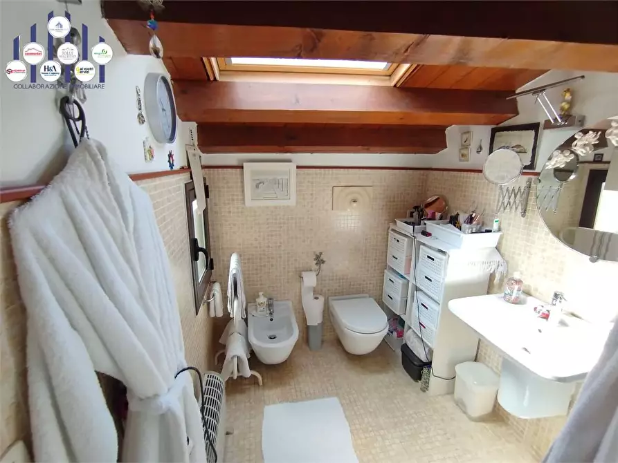 Immagine 37 di Appartamento in vendita  a Siracusa