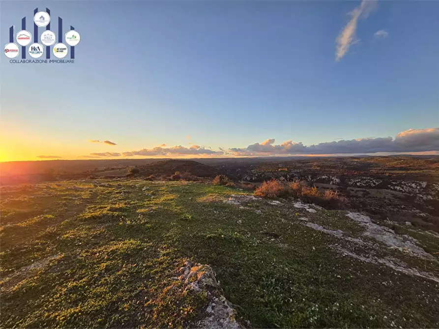 Immagine 1 di Rustico / casale in vendita  in Contrada Porcari a Noto