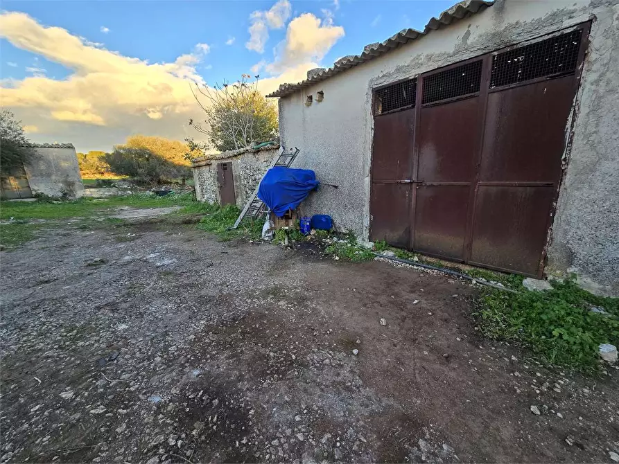 Immagine 21 di Rustico / casale in vendita  in Contrada Porcari a Noto