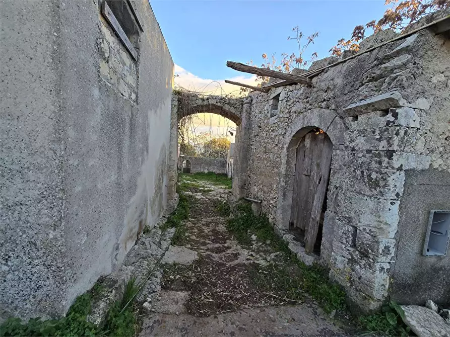 Immagine 23 di Rustico / casale in vendita  in Contrada Porcari a Noto