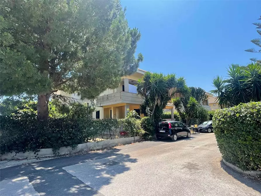 Immagine 2 di Villetta a schiera in vendita  a Priolo Gargallo