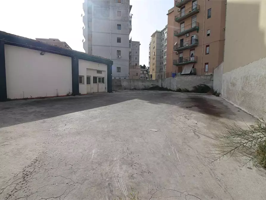 Immagine 9 di Capannone industriale in vendita  in Via S. Olivieri a Siracusa