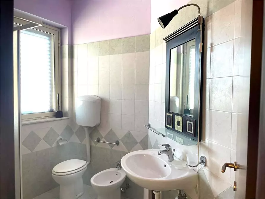 Immagine 15 di Quadrilocale in vendita  in FLORIDIA a Floridia