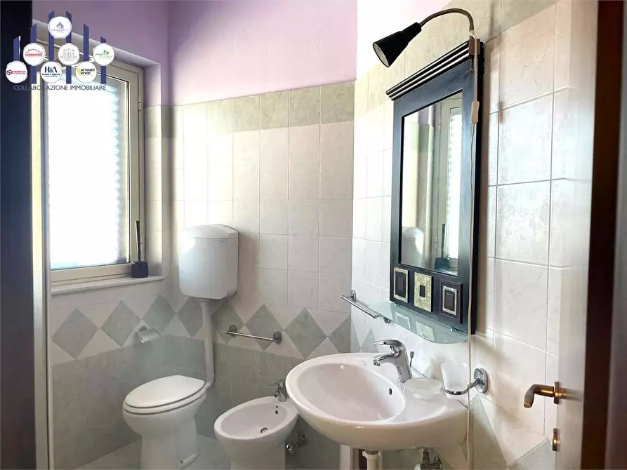 Immagine 15 di Quadrilocale in vendita  in FLORIDIA a Floridia