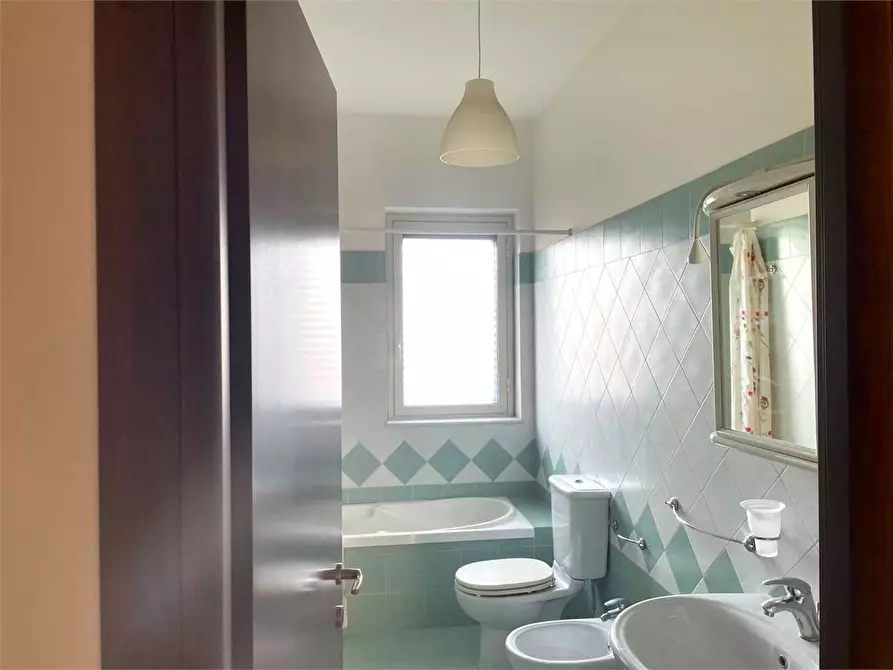 Immagine 18 di Quadrilocale in vendita  in FLORIDIA a Floridia