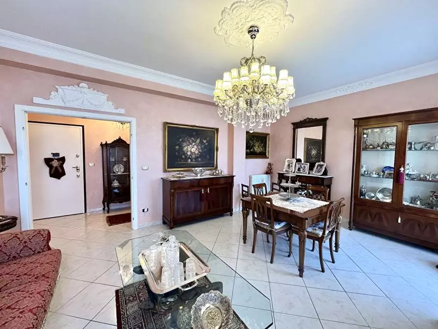 Immagine 3 di Appartamento in vendita  in via grottasanta a Siracusa