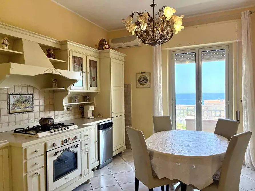 Immagine 16 di Appartamento in vendita  in via grottasanta a Siracusa