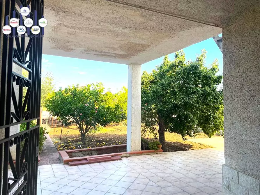 Immagine 5 di Trilocale in vendita  in ARENELLA a Siracusa