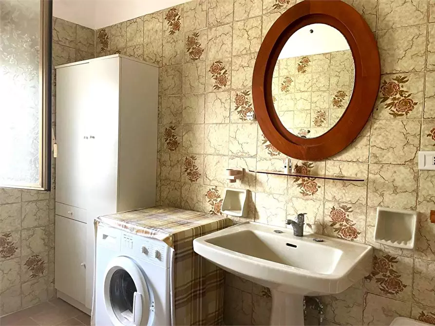 Immagine 11 di Trilocale in vendita  in ARENELLA a Siracusa