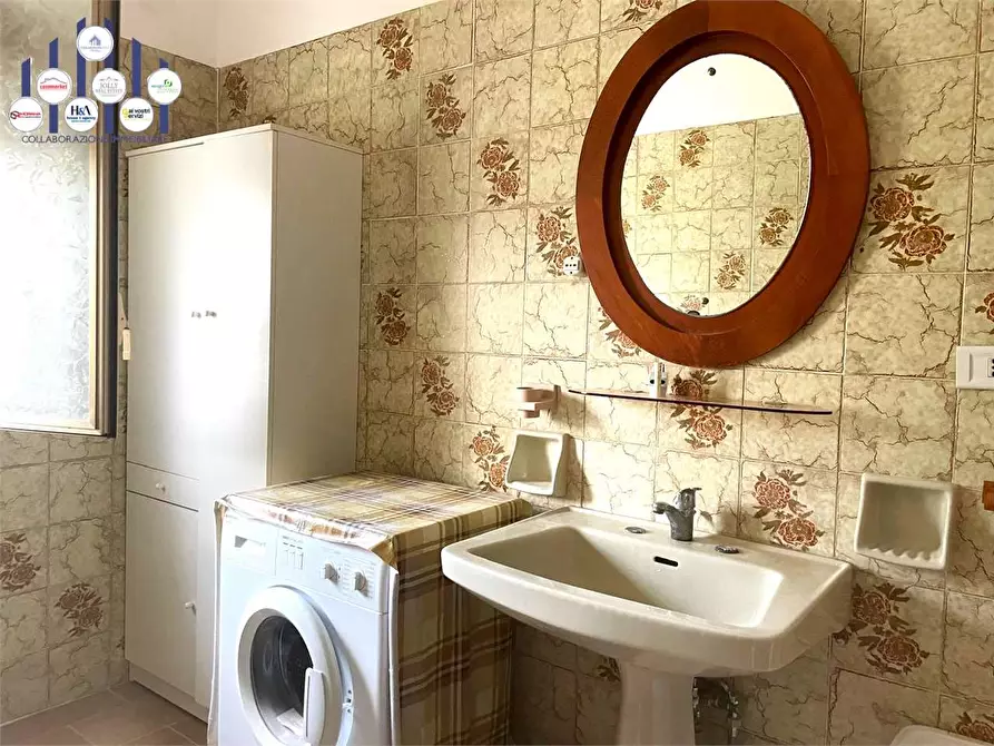 Immagine 11 di Trilocale in vendita  in ARENELLA a Siracusa