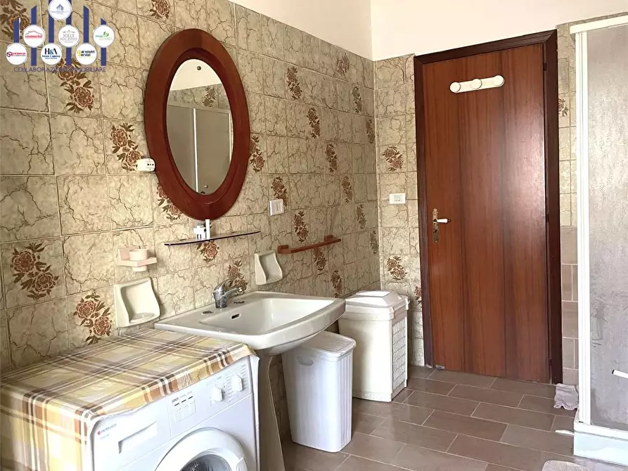 Immagine 12 di Trilocale in vendita  in ARENELLA a Siracusa