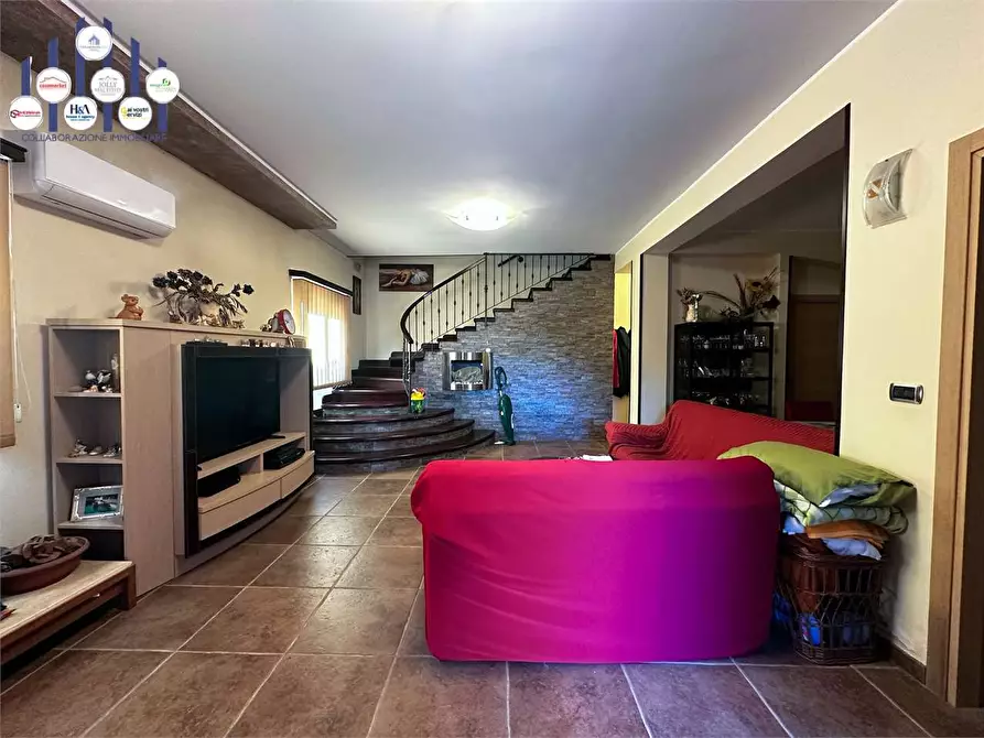 Immagine 11 di Villa in affitto  in Via Del Pellicano a Siracusa