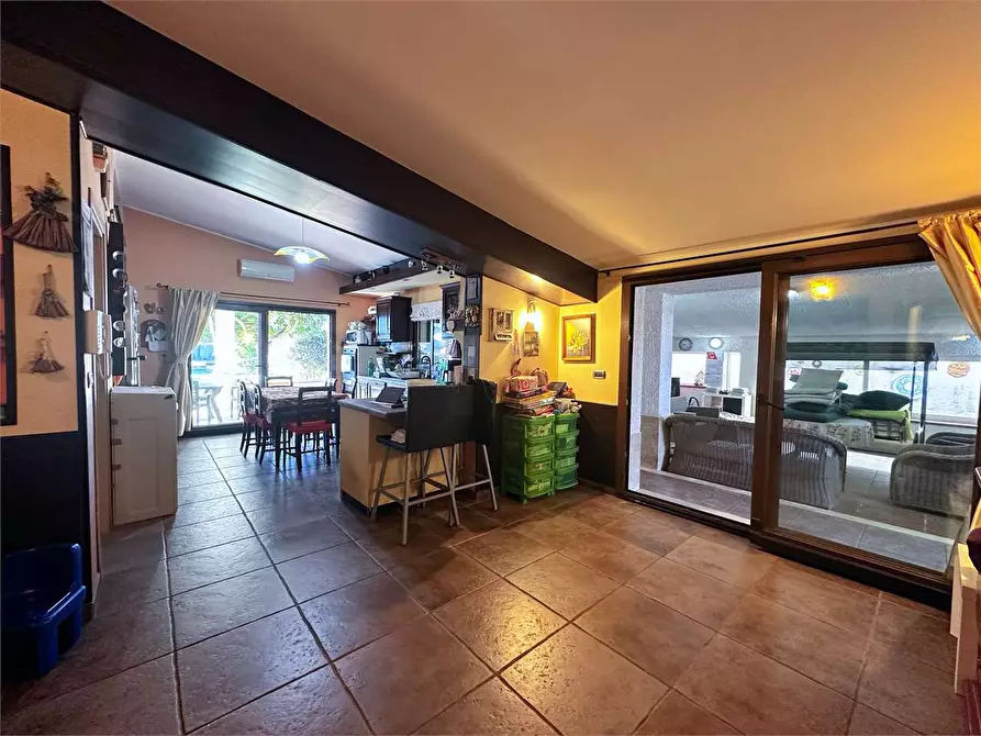 Immagine 15 di Villa in affitto  in Via Del Pellicano a Siracusa