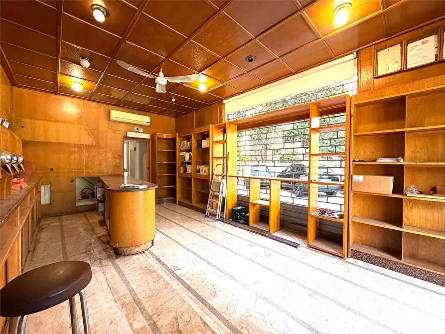 Immagine 4 di Negozio in affitto  in Viale Tica a Siracusa