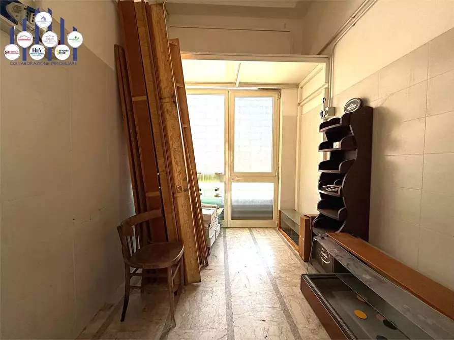Immagine 8 di Negozio in affitto  in Viale Tica a Siracusa
