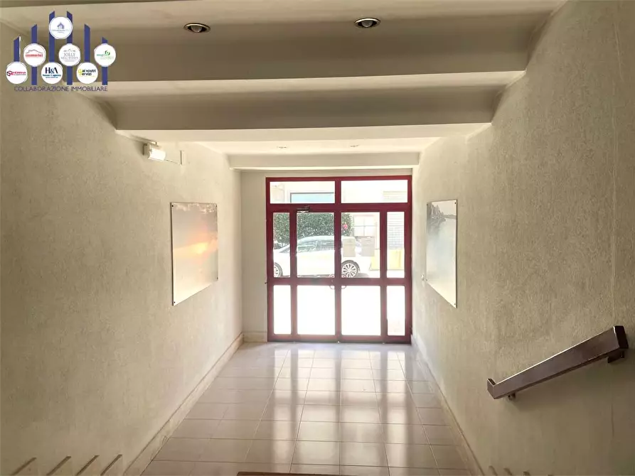 Immagine 12 di Quadrilocale in vendita  in VIALE S.GRECA a Siracusa