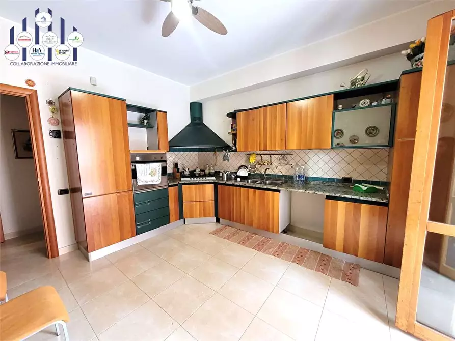 Immagine 10 di Quadrilocale in vendita  in VIALE S.GRECA a Siracusa