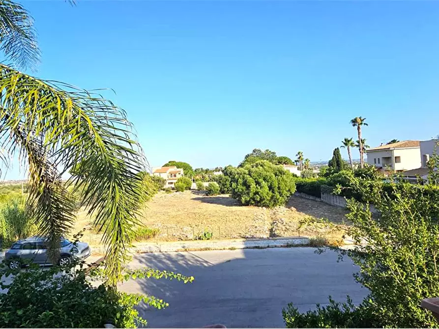 Immagine 10 di Villetta a schiera in vendita  in TREMILIA a Siracusa