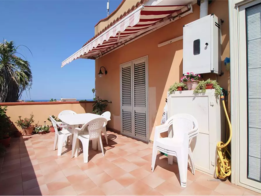 Immagine 2 di Villa in vendita  in Via Del Piombo a Siracusa