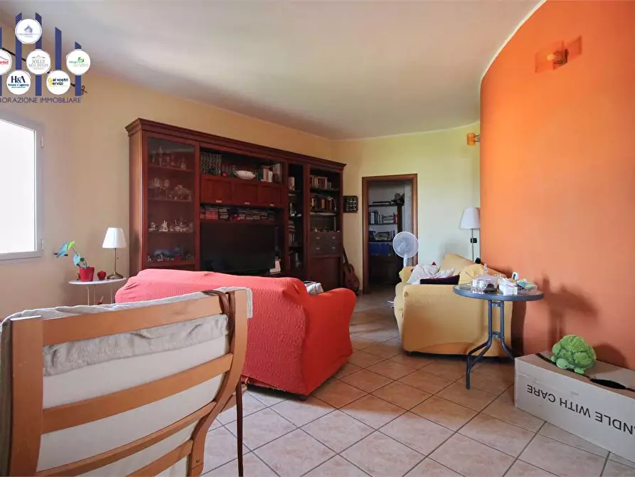 Immagine 5 di Villa in vendita  in Via Del Piombo a Siracusa