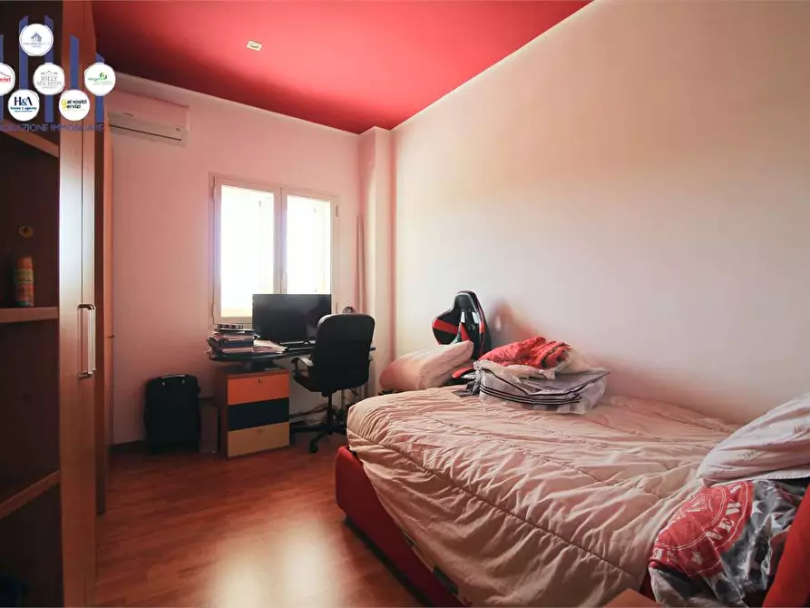 Immagine 17 di Villa in vendita  in Via Del Piombo a Siracusa