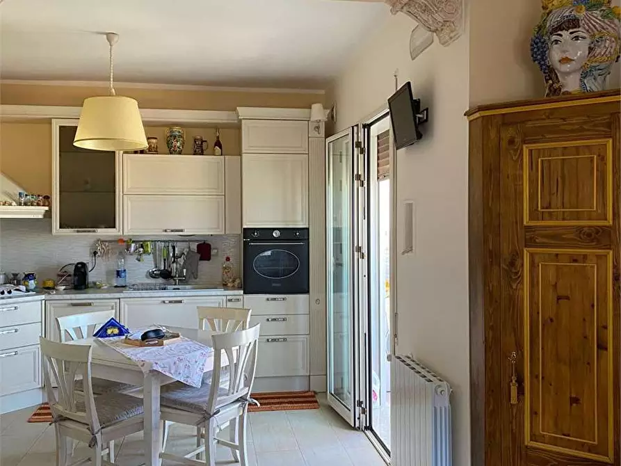 Immagine 3 di Appartamento in vendita  in Via Monteforte a Siracusa