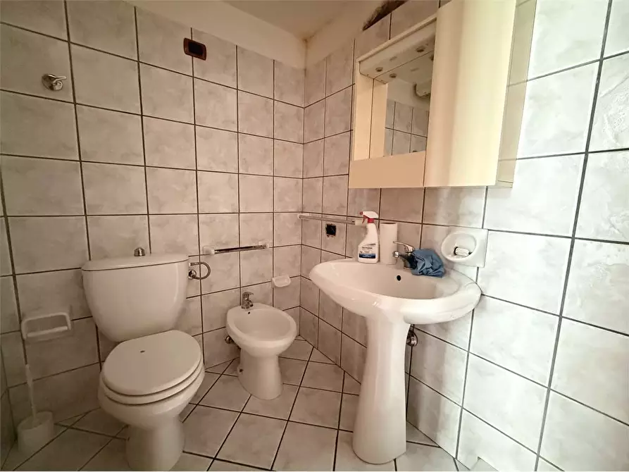 Immagine 4 di Appartamento in vendita  in Via Giovanni Aurispa a Noto