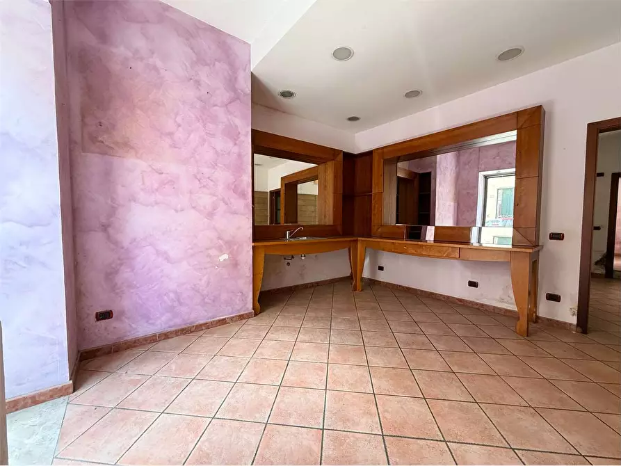 Immagine 7 di Appartamento in vendita  in Via Giovanni Aurispa a Noto